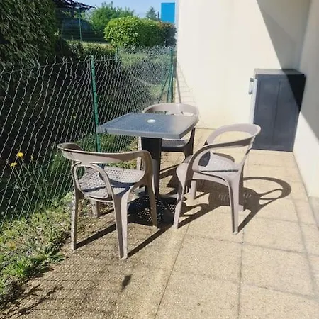 Lancastria - T2 A 5 Min De L'aeroport Apartament *